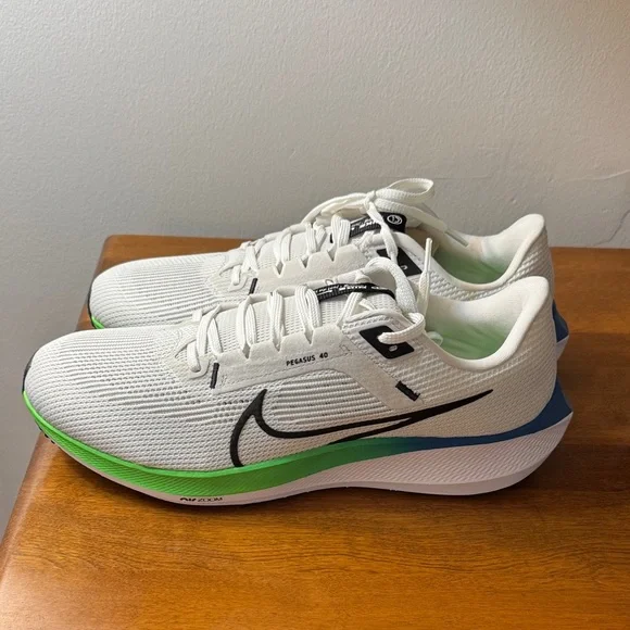 Nike Air Zoom Pegasus 40 - Picture 3 of 5